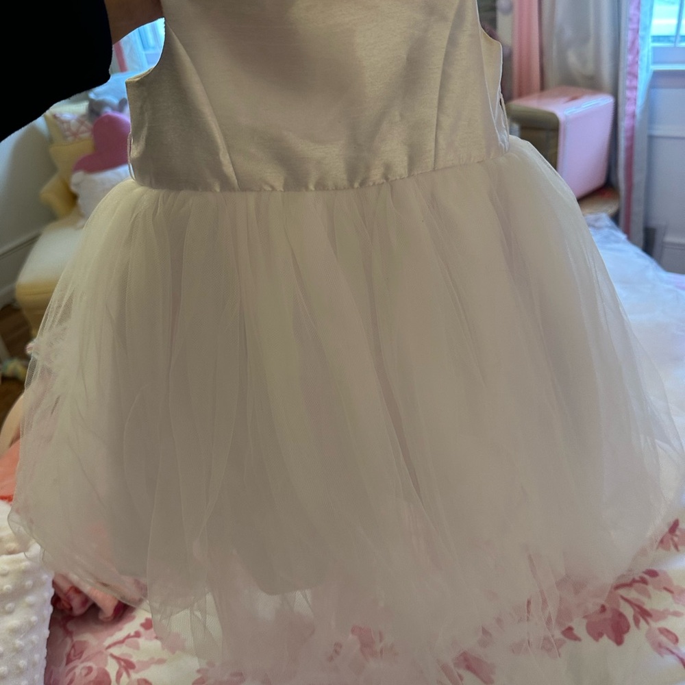 Elegant White Satin and Tulle Dress